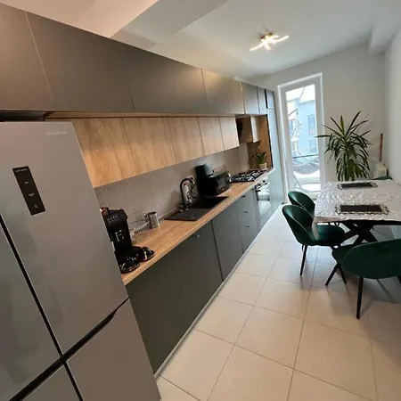 Apartman Prestige Complex Uno *
